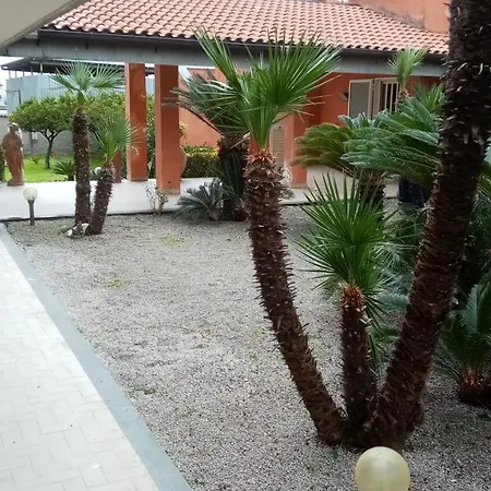 ゲストハウス Romana Relax Santa Maria La Carità